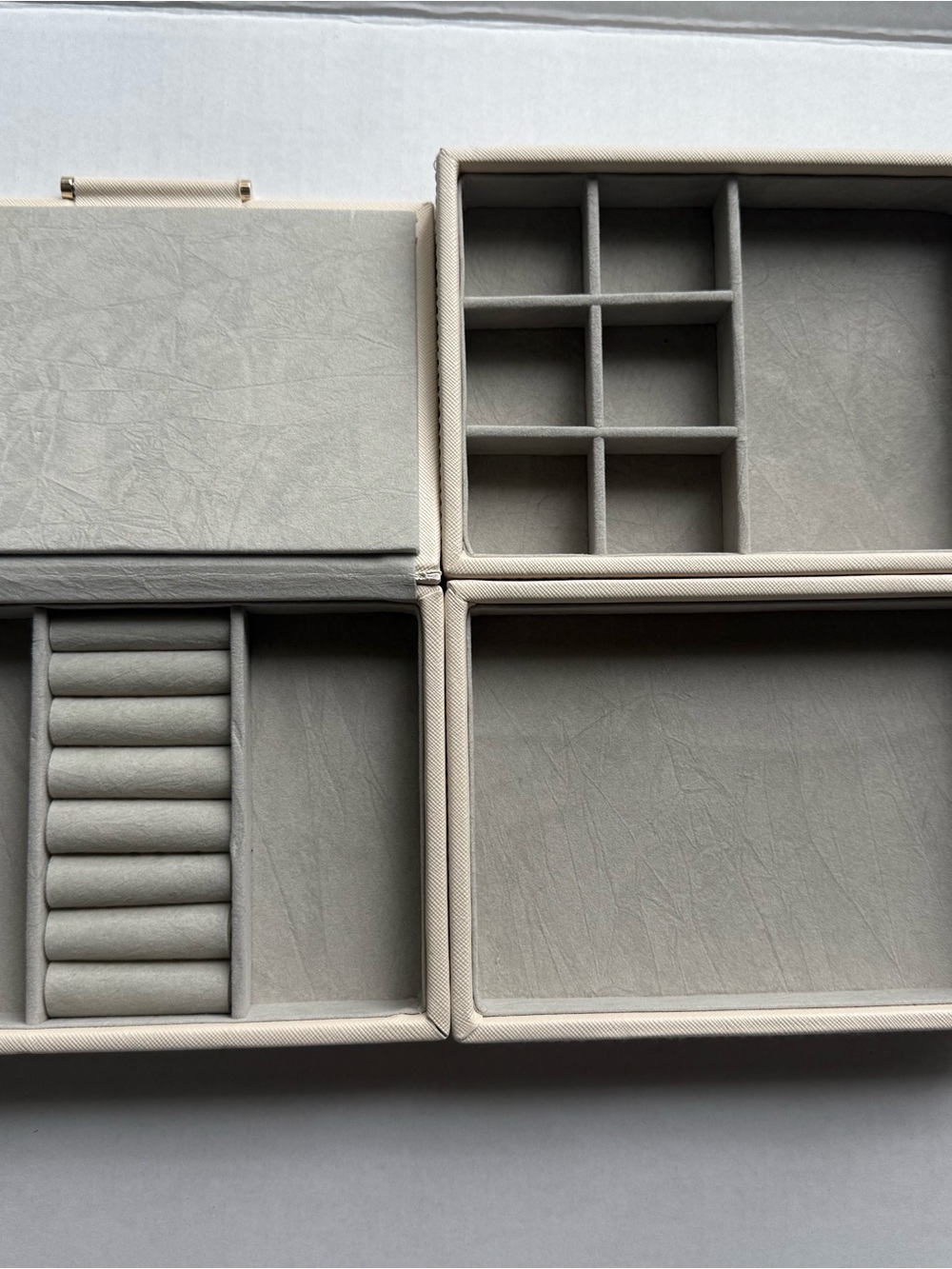cupcakes & cashmere *creme color * Jewelry Tray Set with Ring Rolls and Dividers